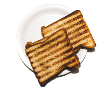 Chcete si aj doma užiť perfektný raňajkový toast? Pomôžu vám k nemu hriankovače.