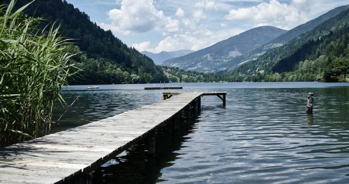 Nechce sa vám cestovať k moru? Navštívte najkrajšie prírodné kúpaliská na Slovensku.